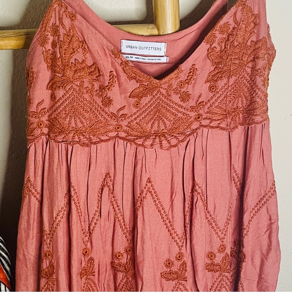 Urban Outfitters XS Bohemian Coral Mini Dress